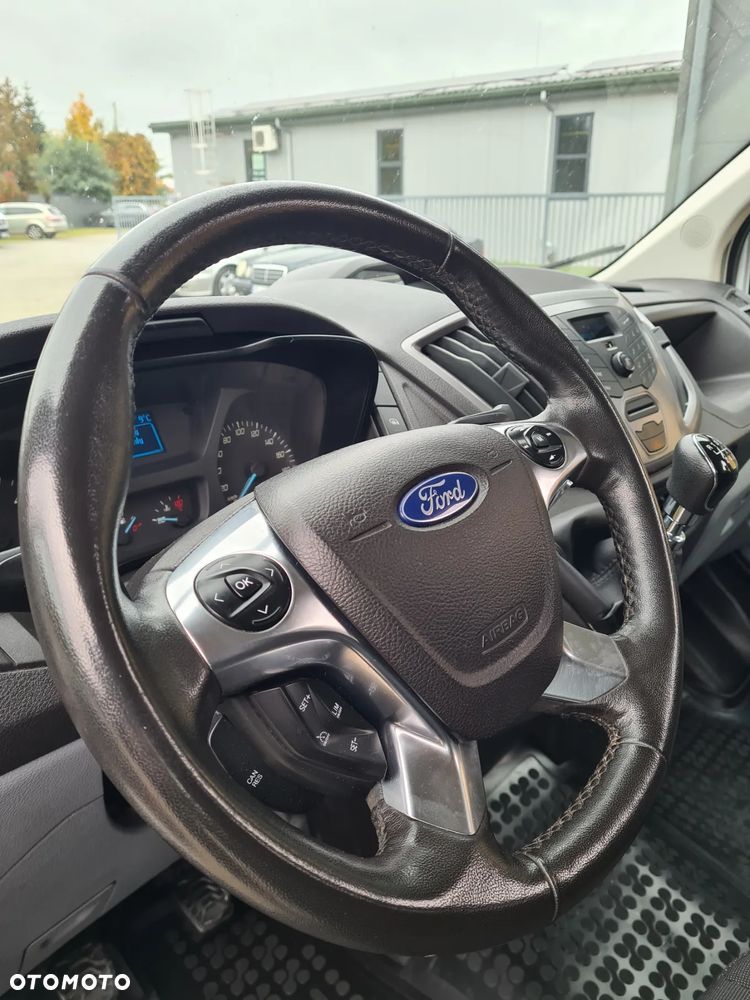 Ford Transit - 14