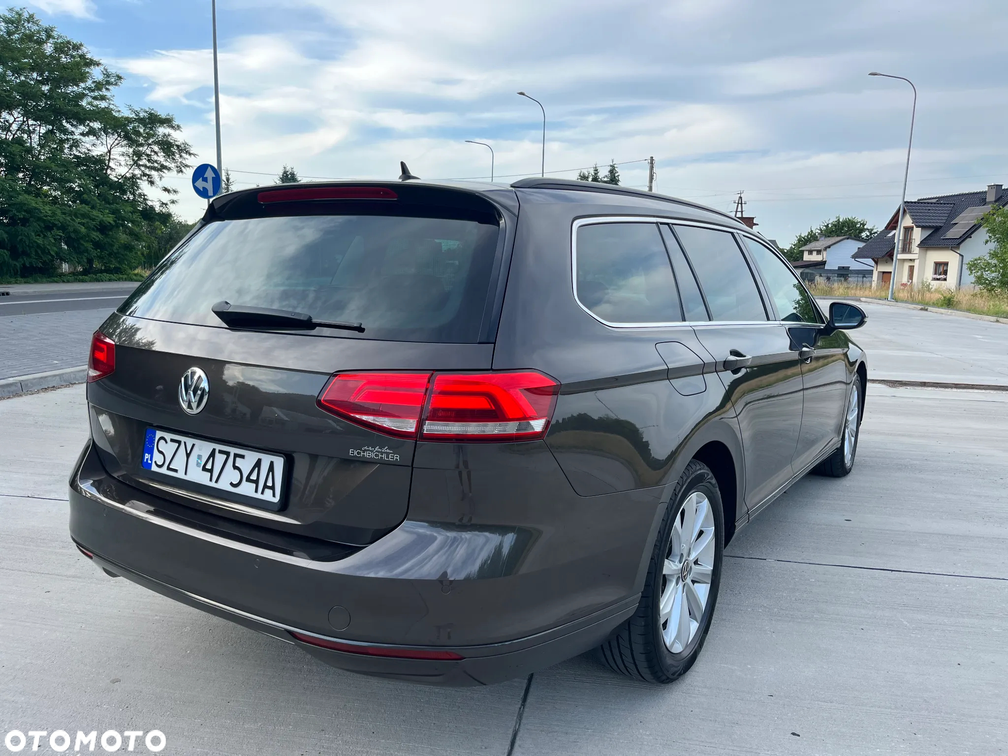 Volkswagen Passat Variant 2.0 TDI DSG (BlueMotion Technology) Comfortline - 5