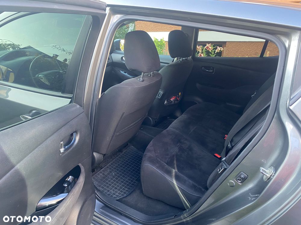 Nissan Leaf 30 kWh (mit Batterie) Acenta - 8