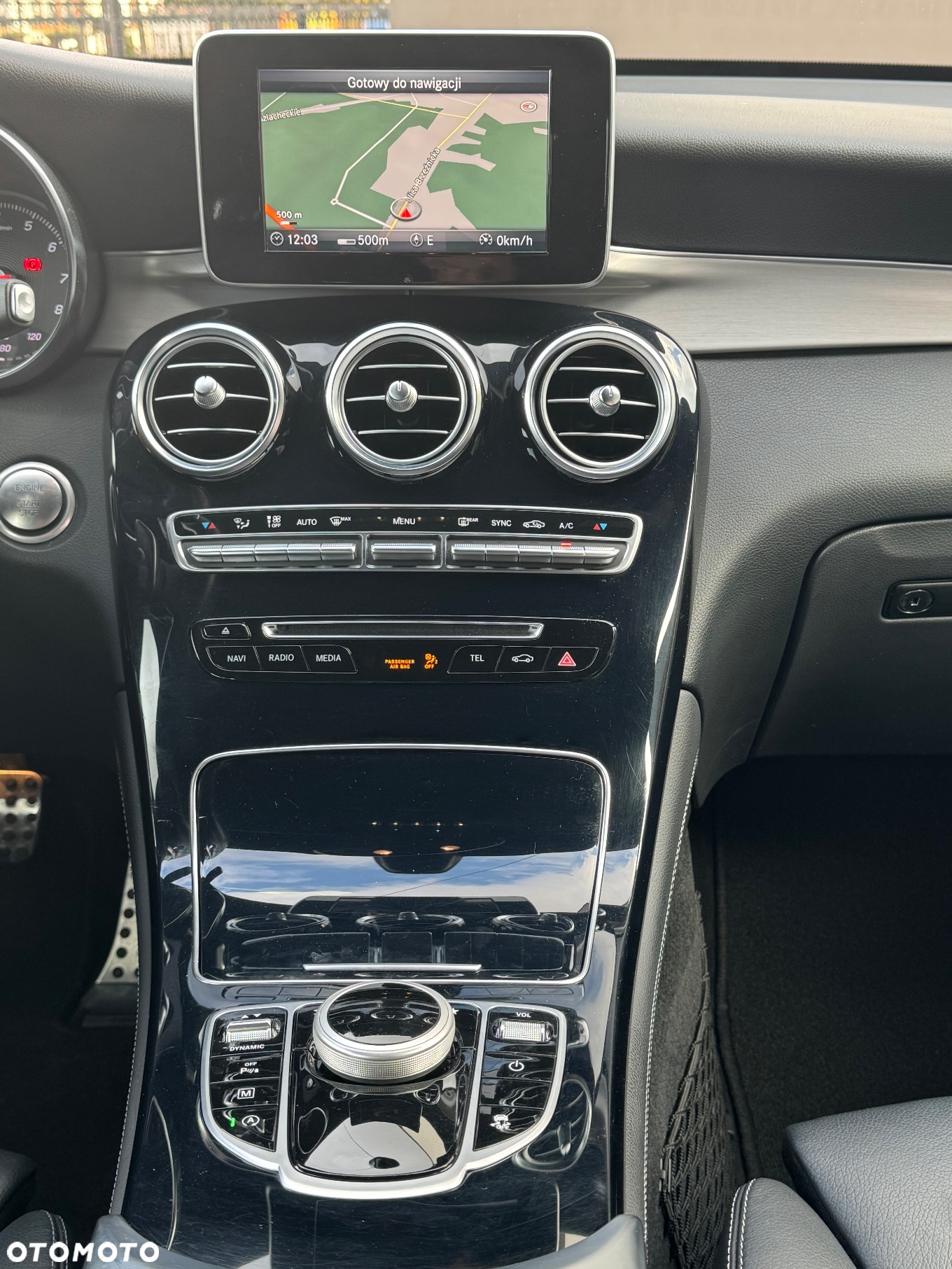 Mercedes-Benz GLC 250 Coupe 4Matic 9G-TRONIC AMG Line - 29
