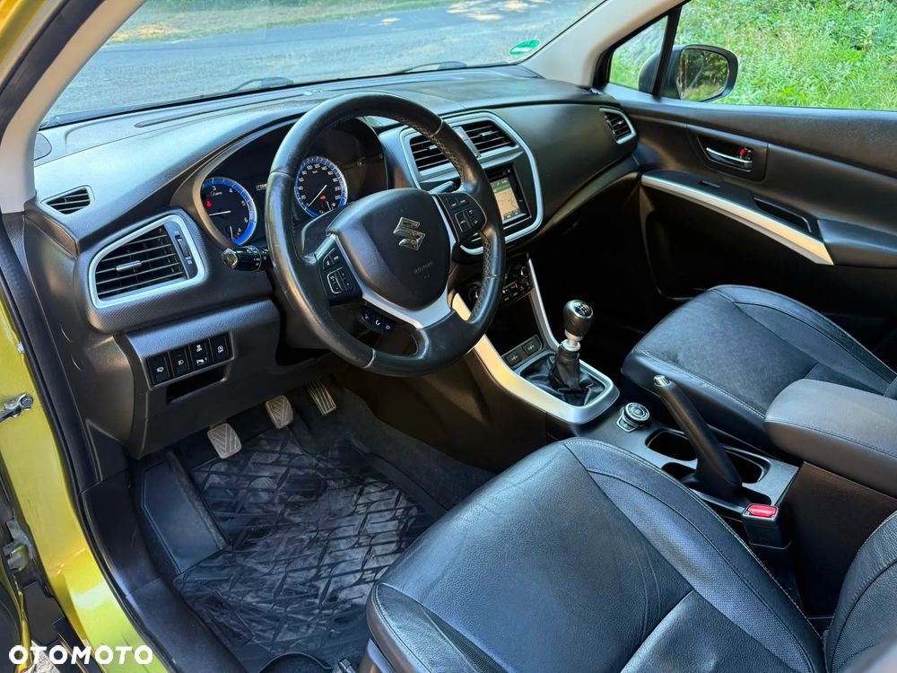 Suzuki SX4 S-Cross 1.6 DDiS Allgrip Comfort+ - 14