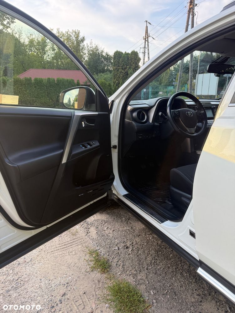 Toyota RAV4 2.0 Premium - 13