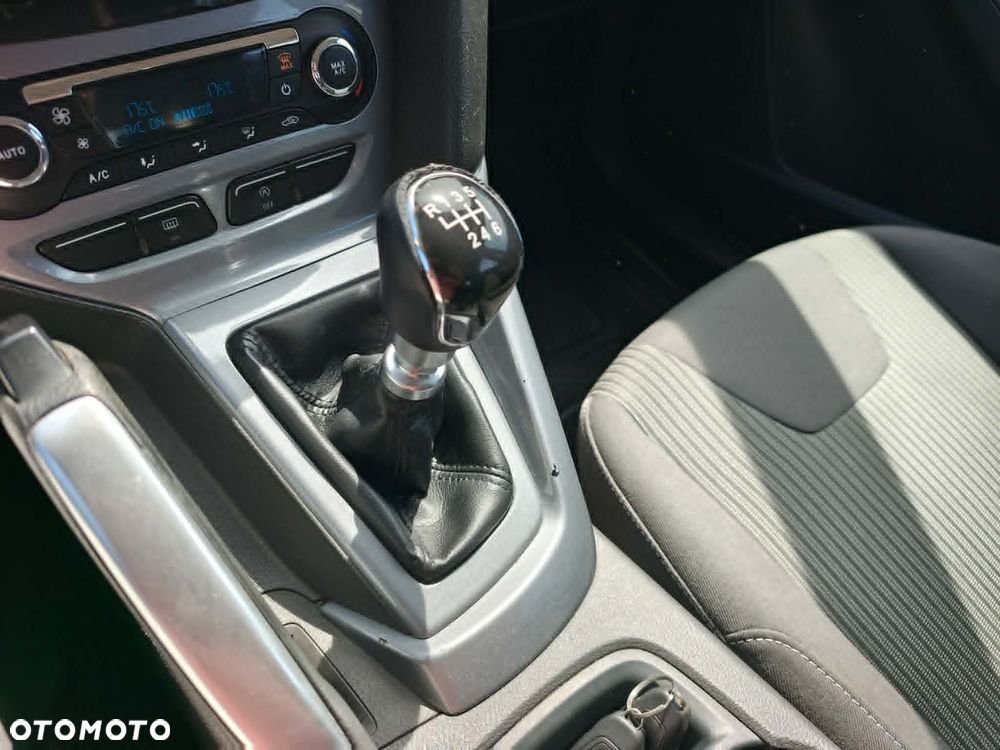 Ford Focus 1.6 TDCi DPF Start-Stopp-System Trend - 17