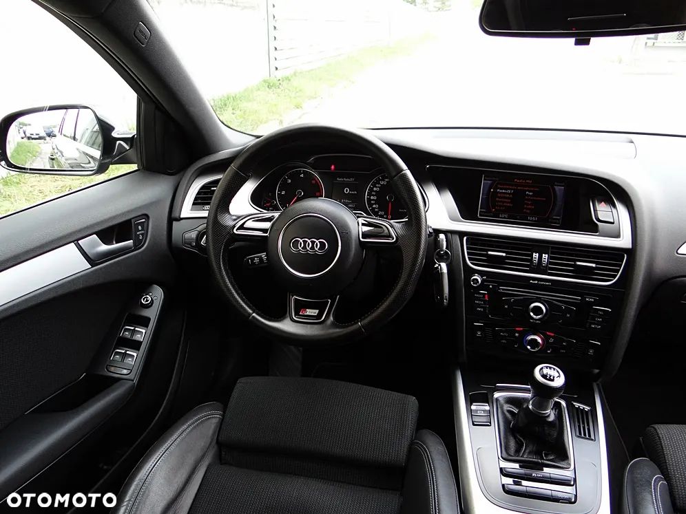 Audi A4 Avant 2.0 TDI DPF S line Sportpaket - 5