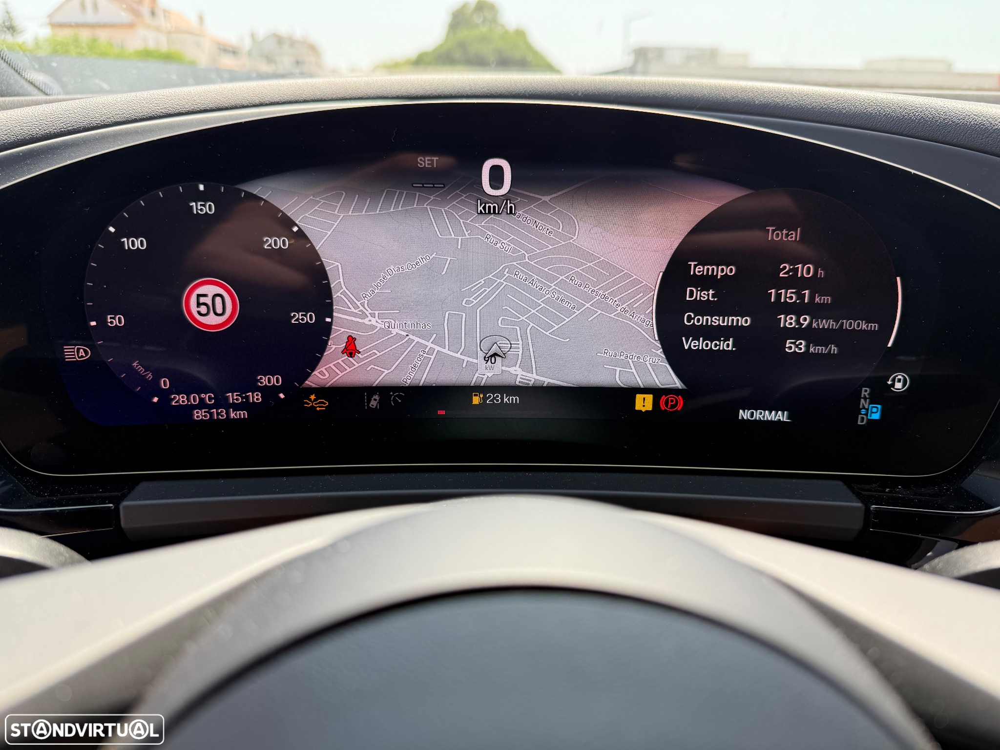 Porsche Macan Electric 4 - 20