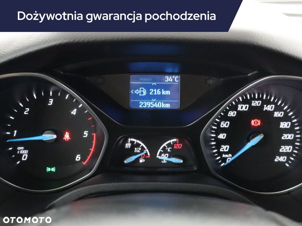 Ford Focus SW - 13