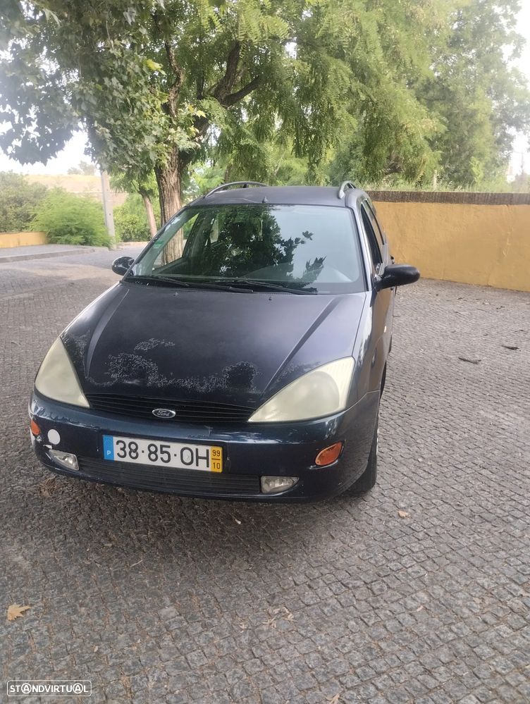 Ford Focus 1.6 Ambiente - 1