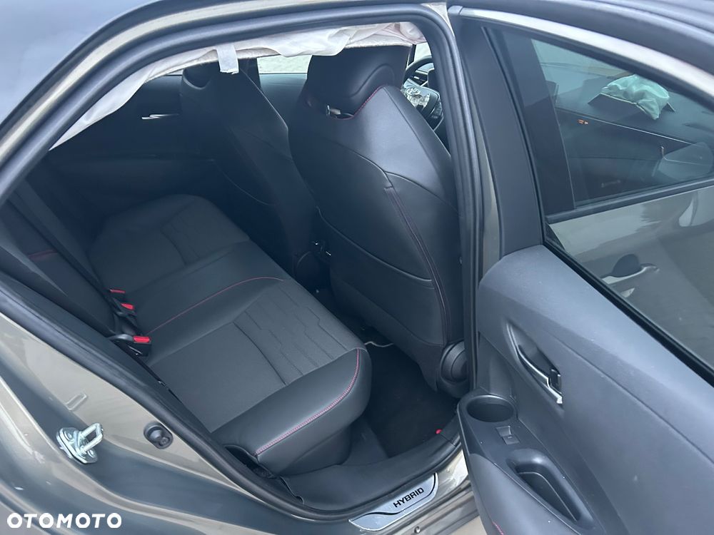 Toyota Corolla 2.0 Hybrid Style - 11
