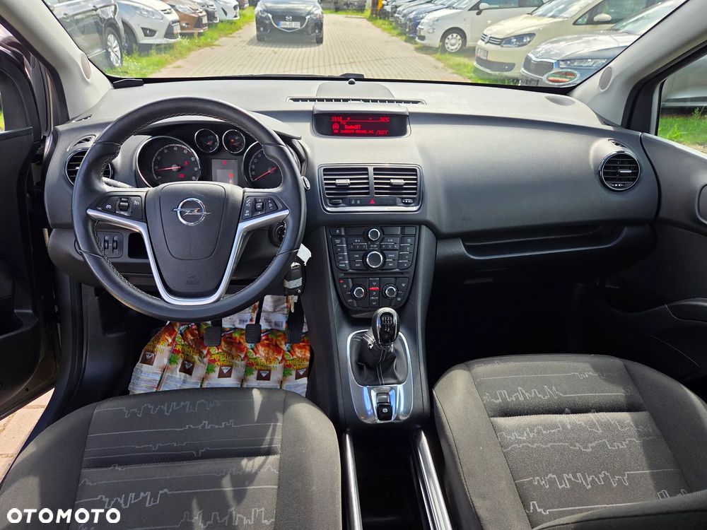 Opel Meriva - 9