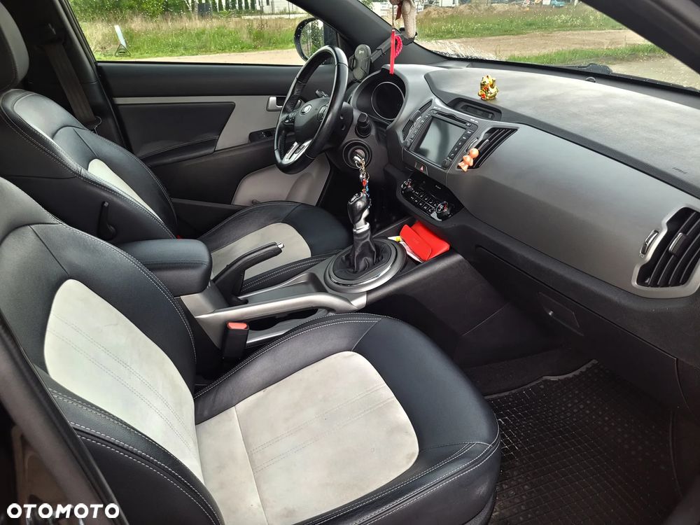 Kia Sportage - 8
