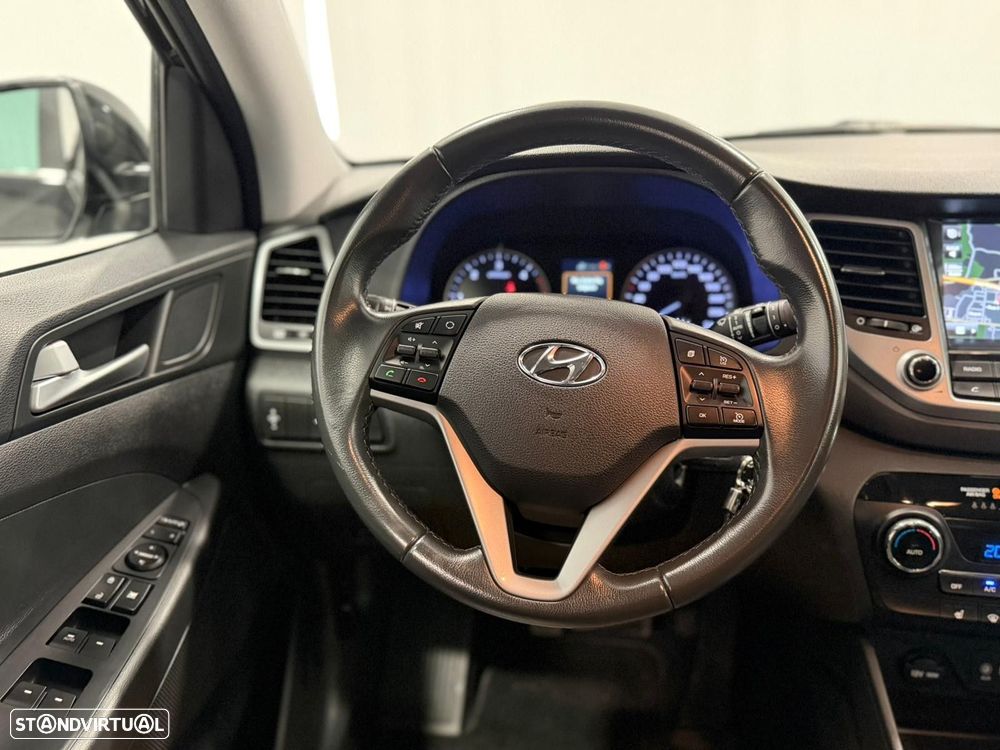 Hyundai Tucson 1.7 CRDi Premium - 8