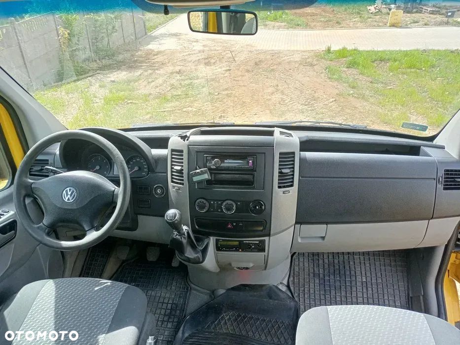 Volkswagen Crafter - 13