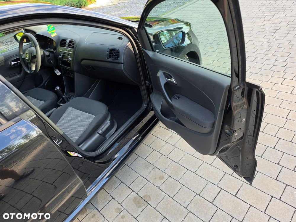 Volkswagen Polo - 9