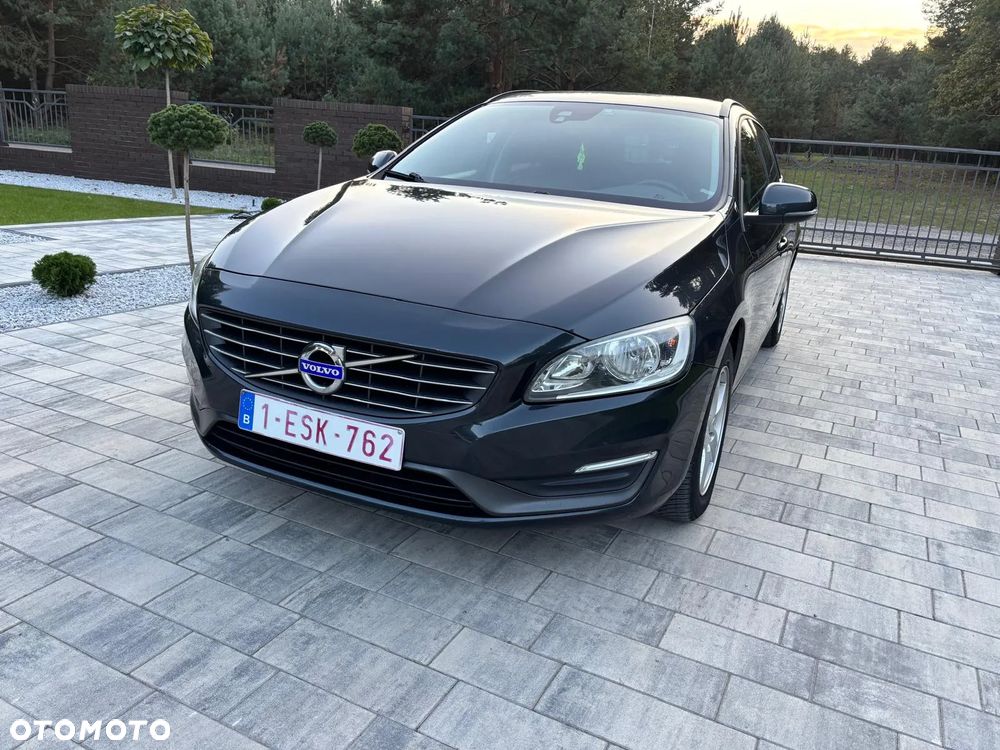 Volvo V60 DRIVe Kinetic - 1