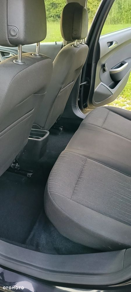 Opel Astra 1.6 - 16