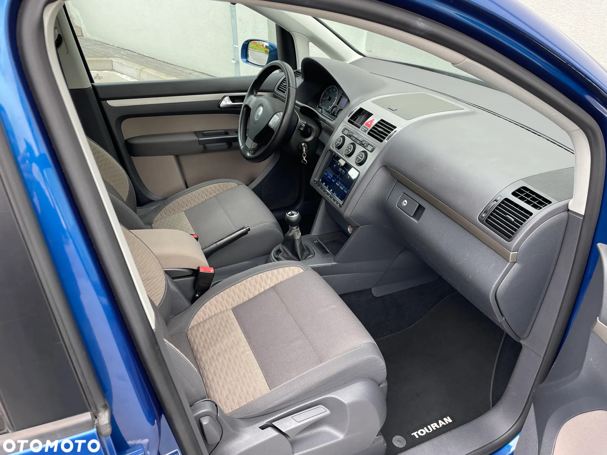 Volkswagen Touran 1.4 TSI Cross - 19