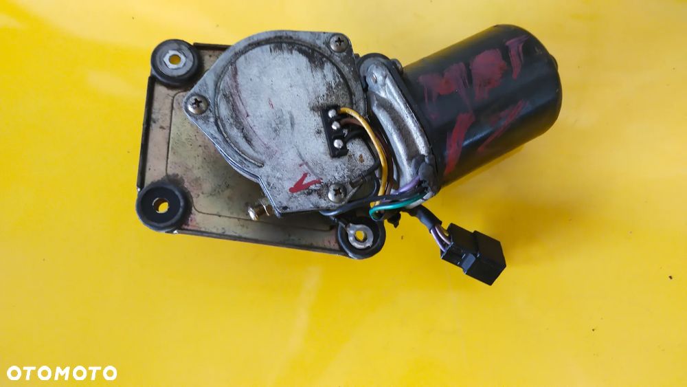 SILNICZEK WYCIERACZKI MATIZ - 2