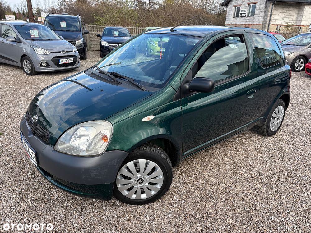 Toyota Yaris 1.0 Base - 4