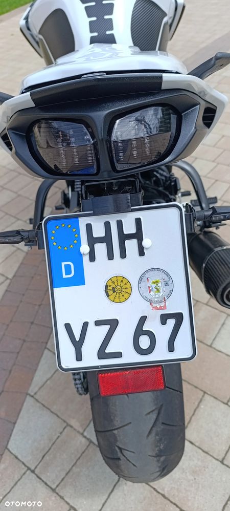 Yamaha FZ8 - 41