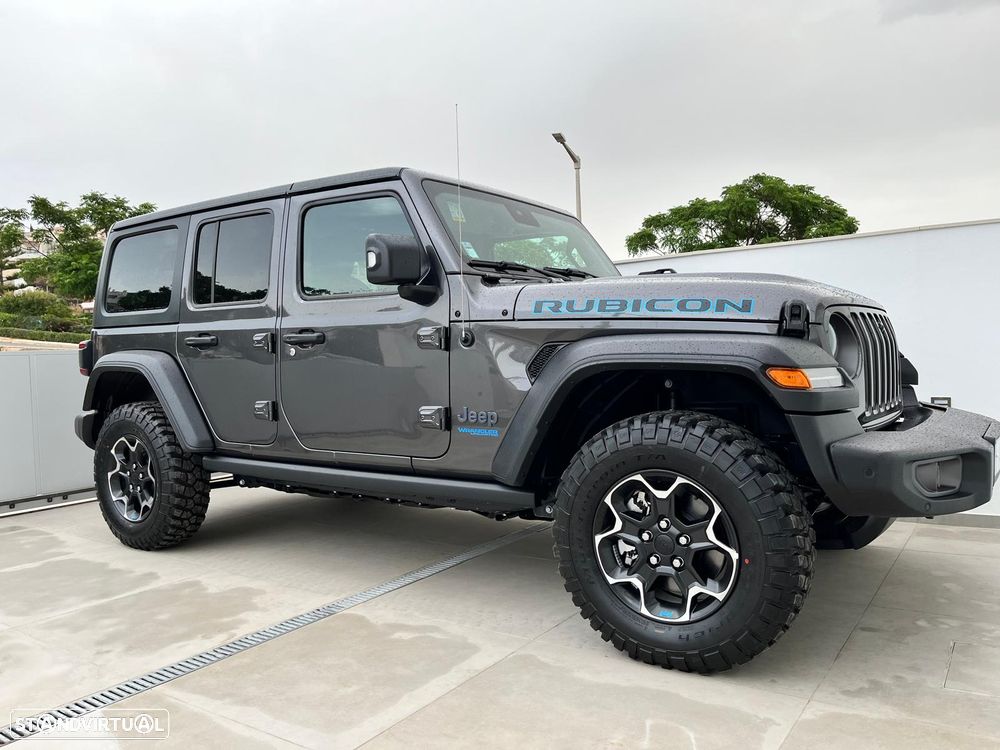 Jeep Wrangler - 2