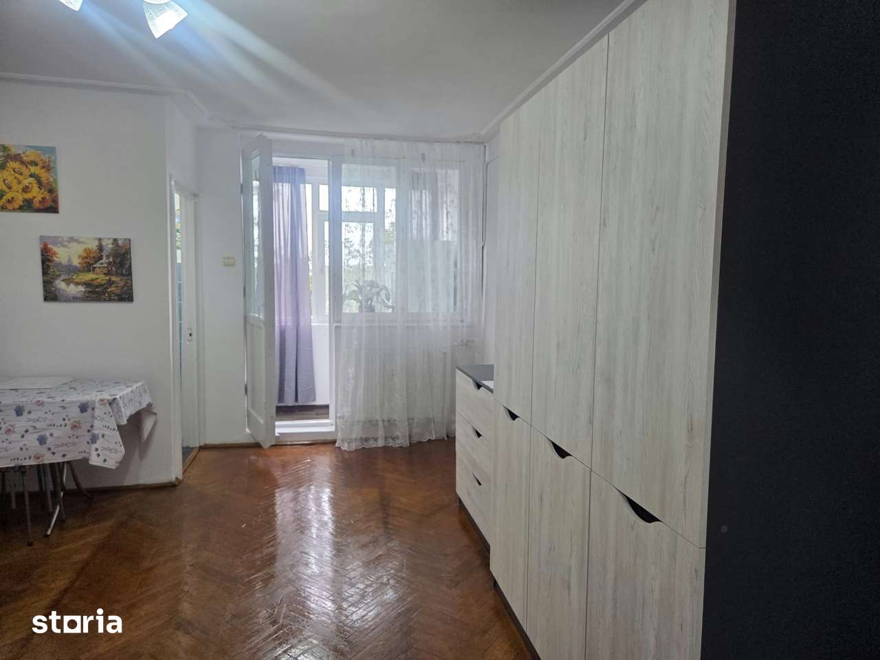 Ap 1 camera, Tatarasi, la A uri — fotografia 1