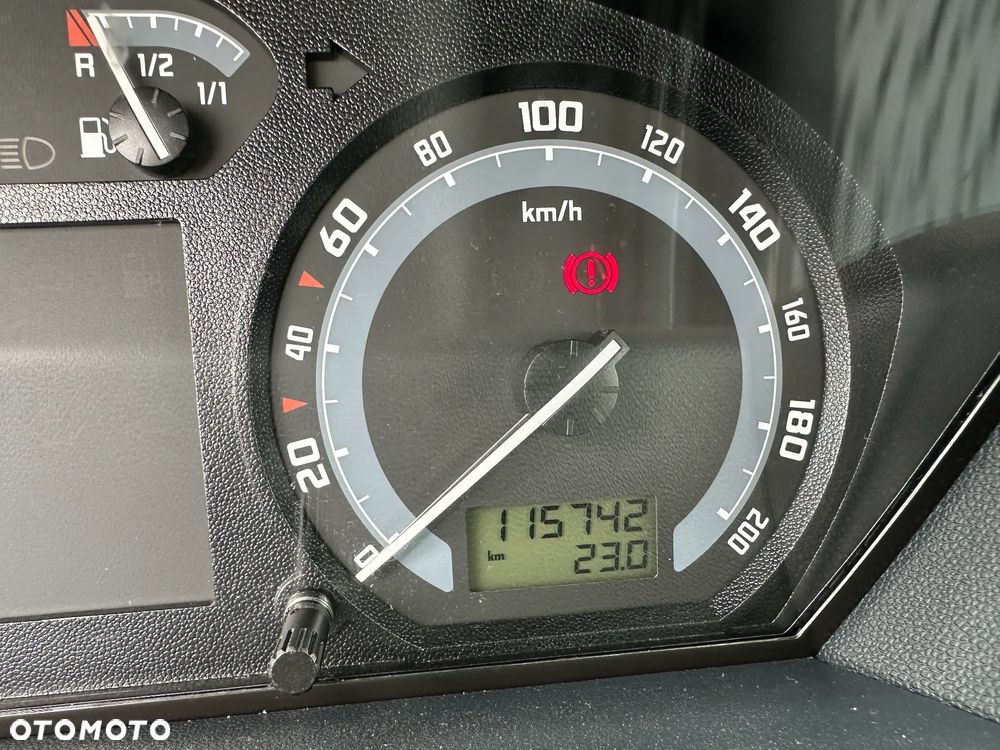 Skoda Fabia - 16