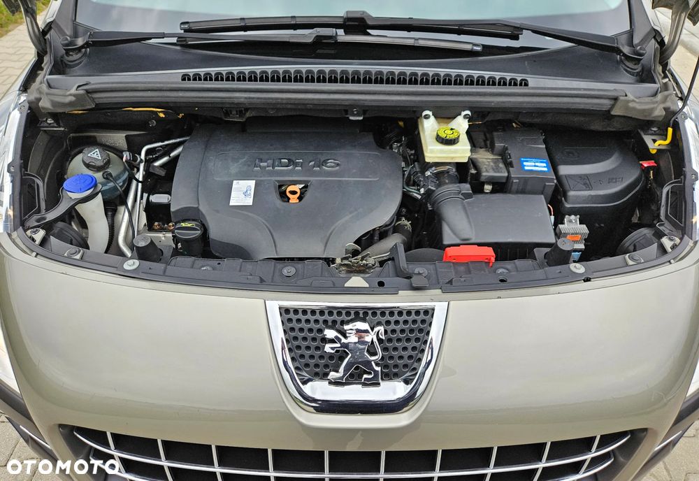 Peugeot 3008 2.0 HDi Premium+ - 25
