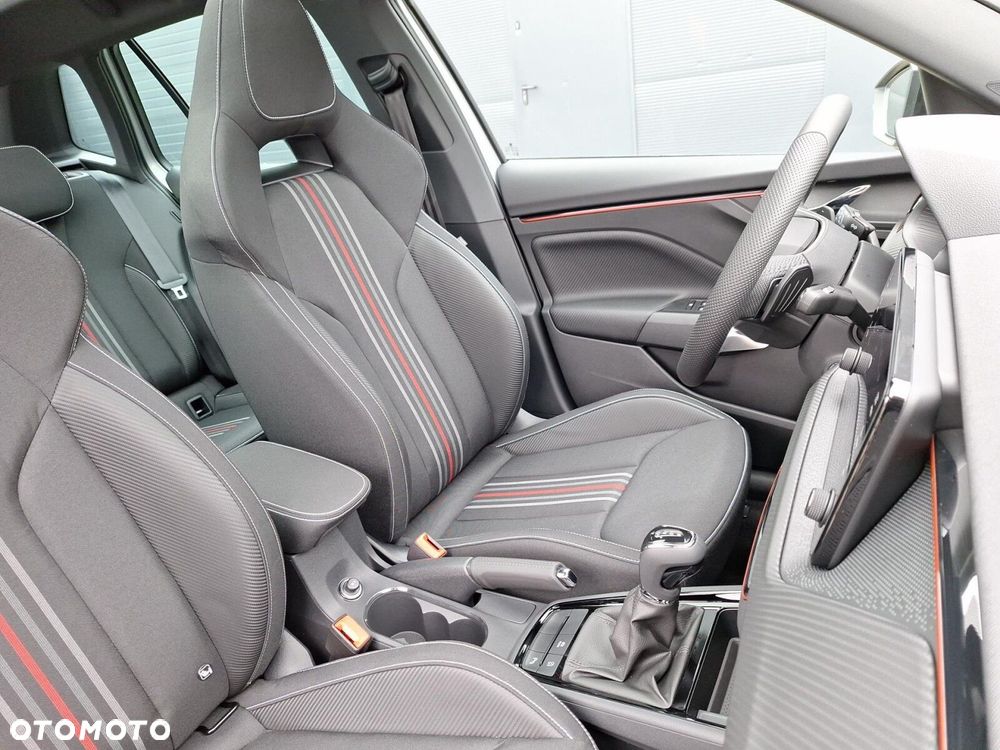 Skoda Kamiq 1.5 TSI Monte Carlo DSG - 24