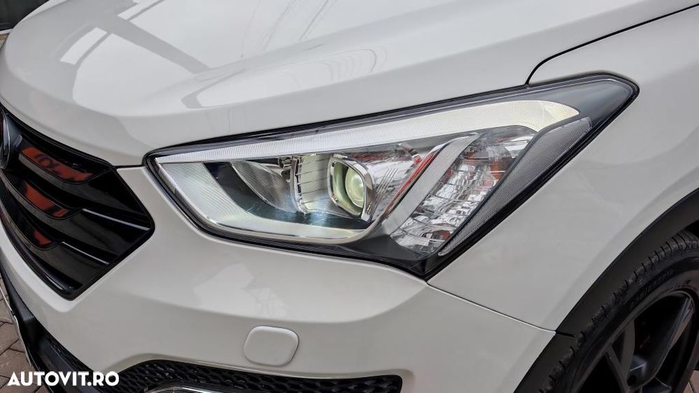 Hyundai Santa Fe 2.2 CRDi 4WD Automatik Style - 31