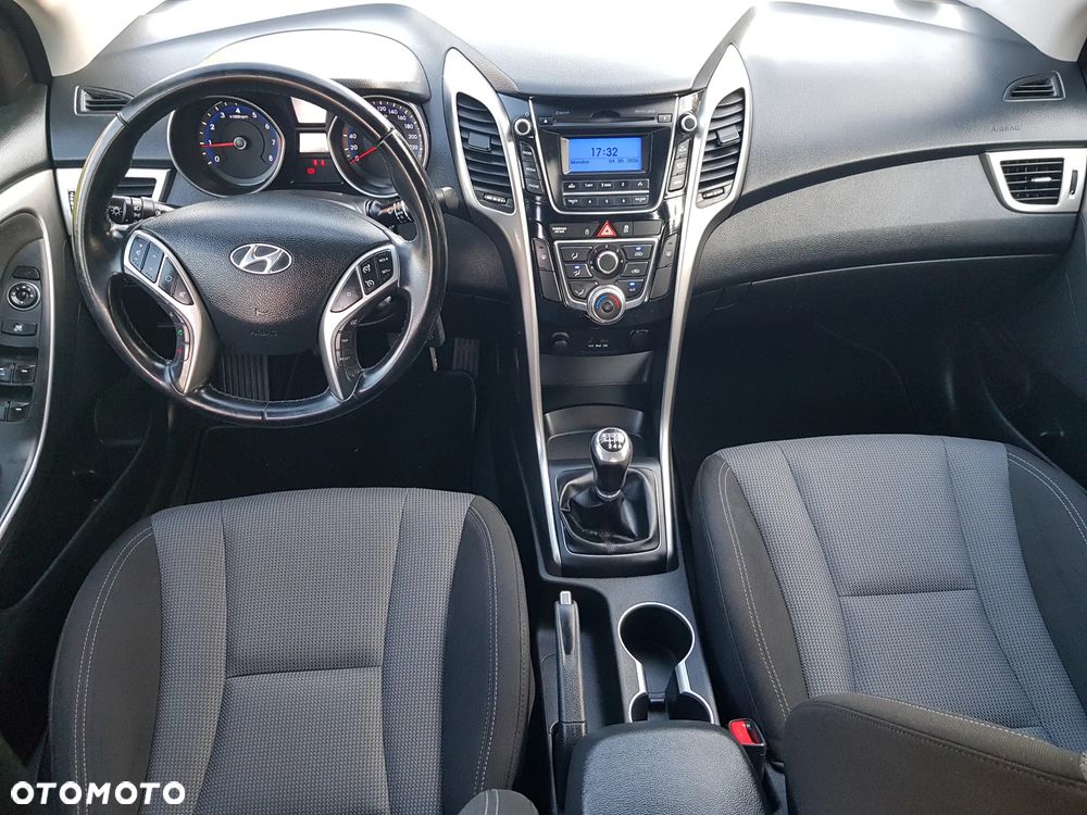 Hyundai i30 1.4 Trend - 33
