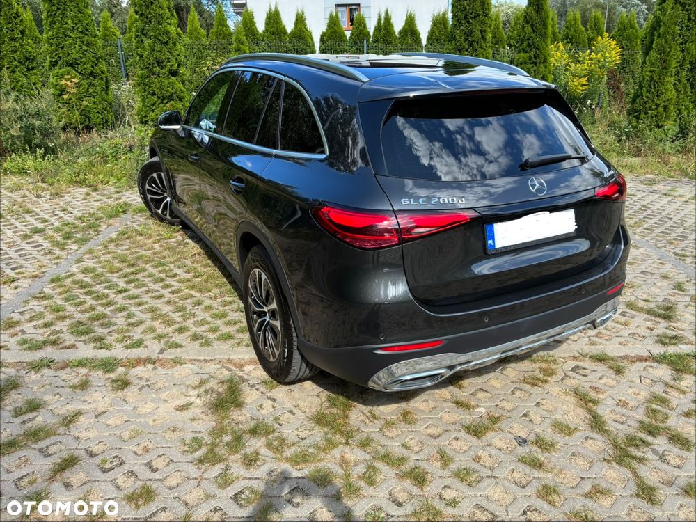 Mercedes-Benz GLC 200 d mHEV 4-Matic Avantgarde - 4