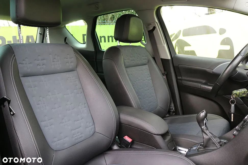 Opel Meriva 1.4 T Cosmo - 14