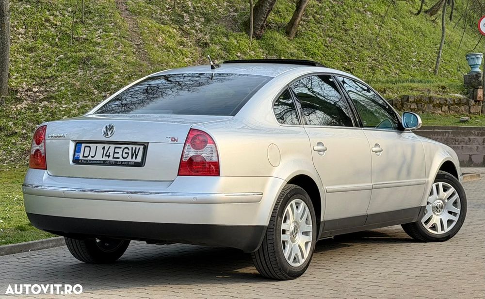 Volkswagen Passat - 3
