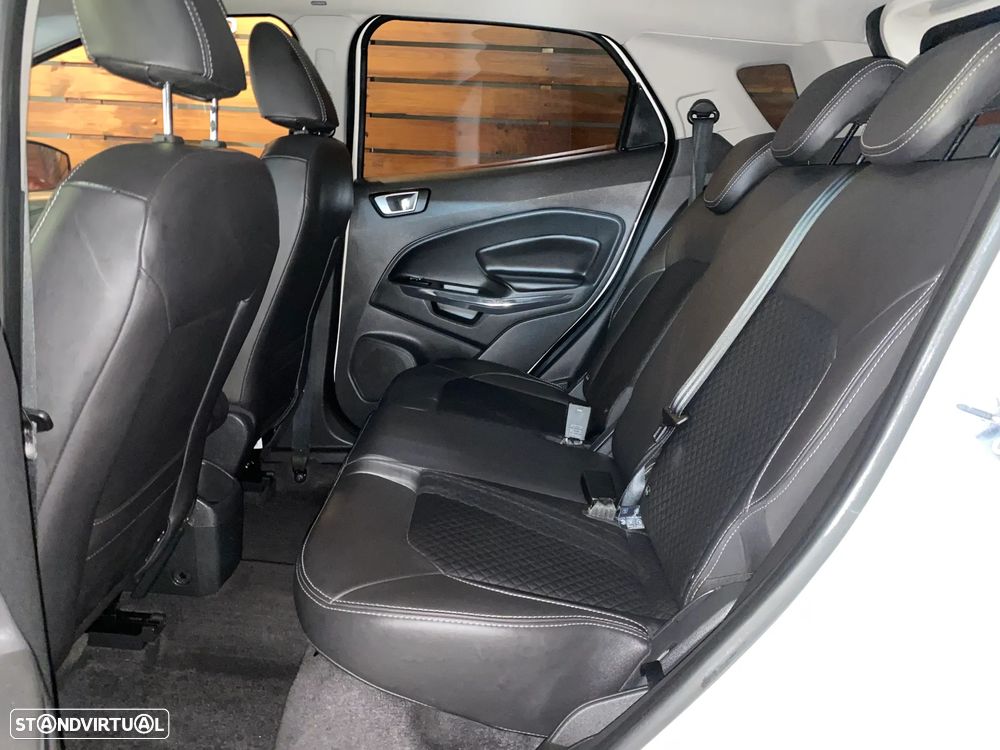 Ford EcoSport - 7