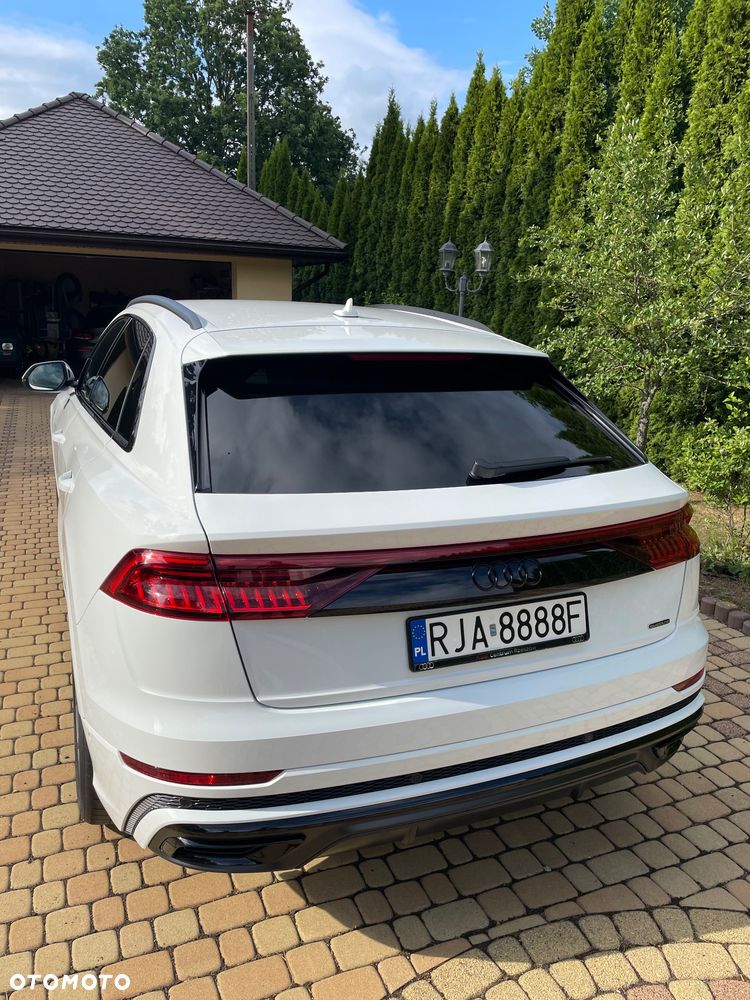 Audi Q8 55 TFSI mHEV Quattro Tiptronic - 4
