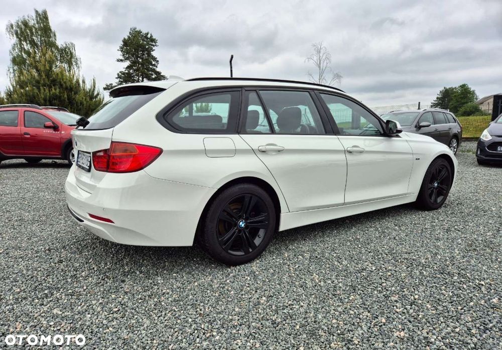 BMW Seria 3 - 34