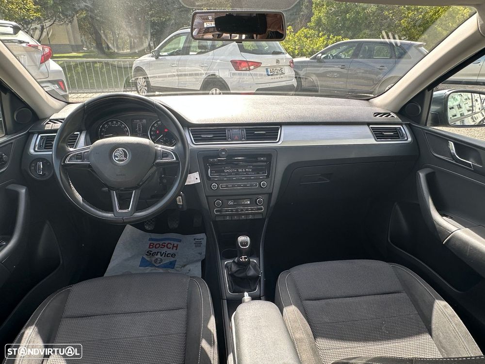 Skoda Rapid Spaceback 1.6 TDi Elegance - 11