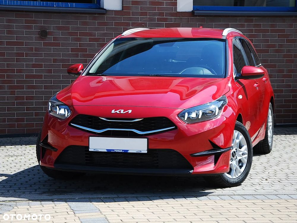 Kia Ceed - 22