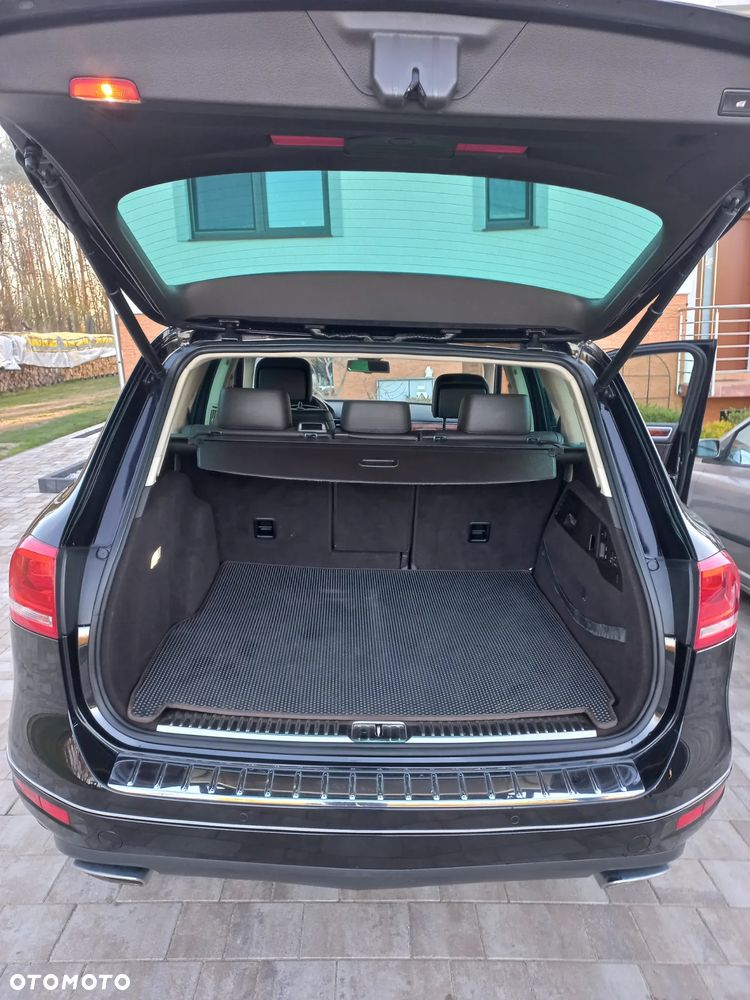 Volkswagen Touareg - 8