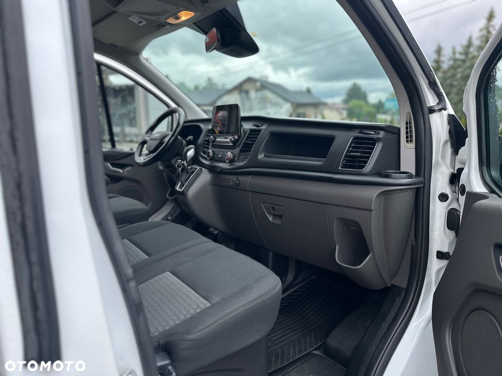 Ford Transit Custom - 19