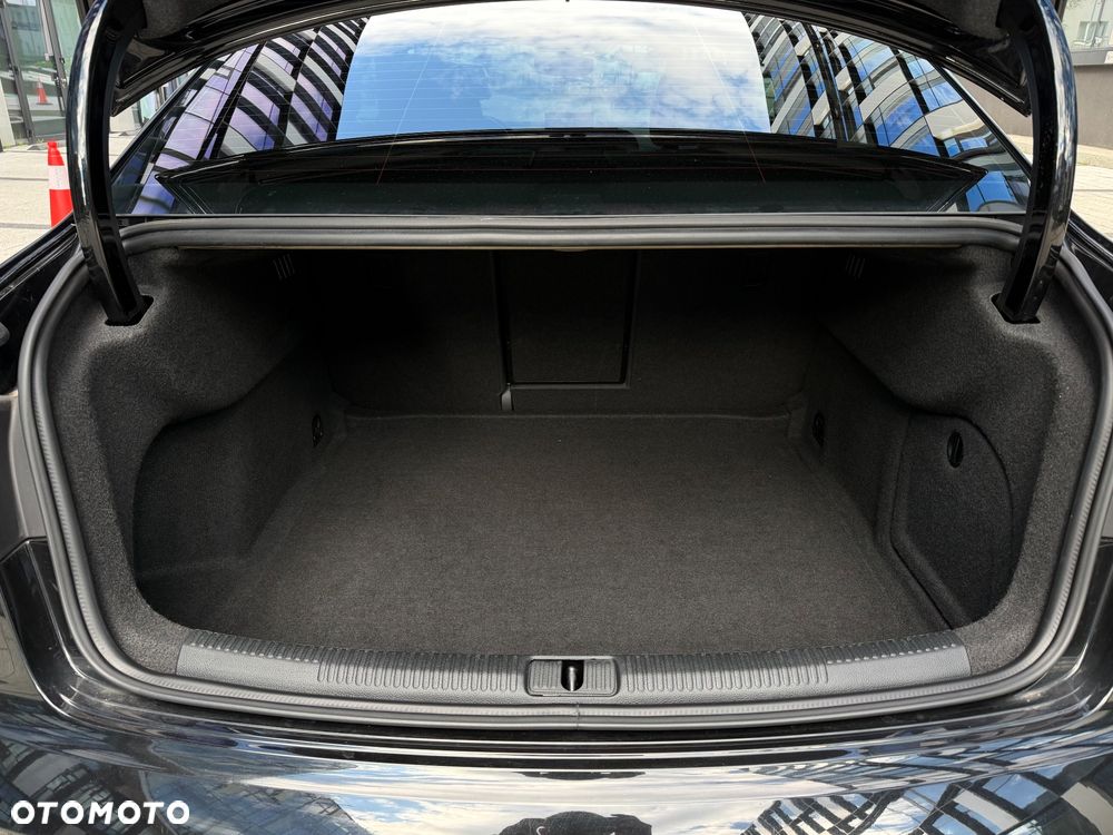 Audi A3 Limousine 35 TFSI Sport S tronic - 18
