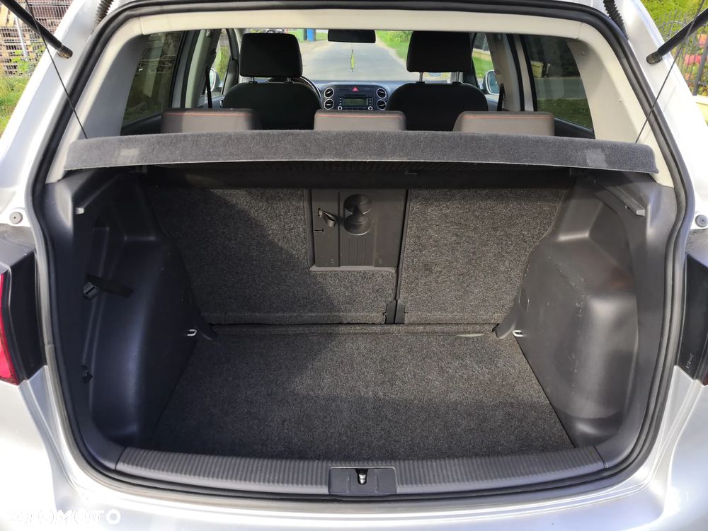Volkswagen Golf Plus 1.6 Goal - 22