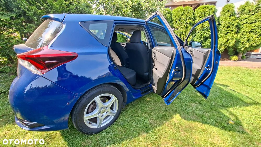 Toyota Auris 1.33 VVT-i - 7