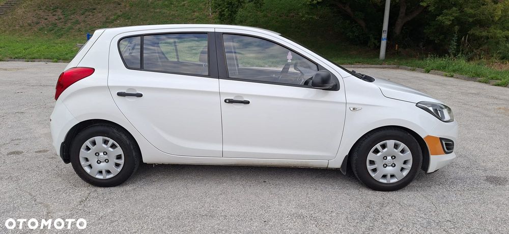 Hyundai i20 1.25 Classic + - 4