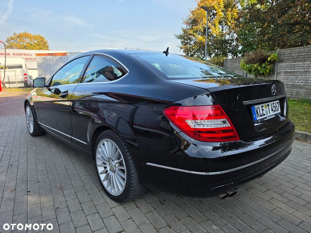 Mercedes-Benz Klasa C 180 (BlueEFFICIENCY) 7G-TRONIC - 7