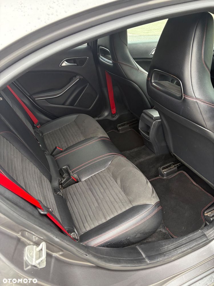 Mercedes-Benz Klasa A 250 4-Matic AMG Line - 5