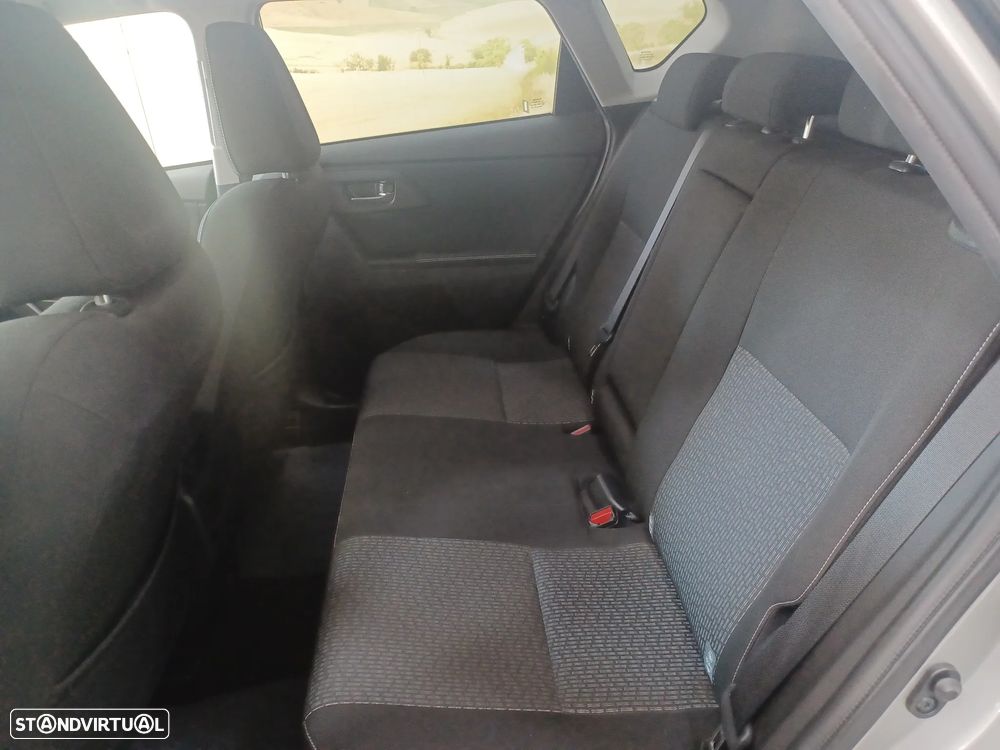 Toyota Auris 1.6 Valvematic Edition - 25