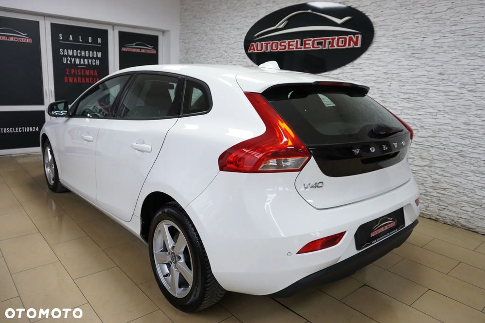 Volvo V40 D2 Geartronic Kinetic - 13