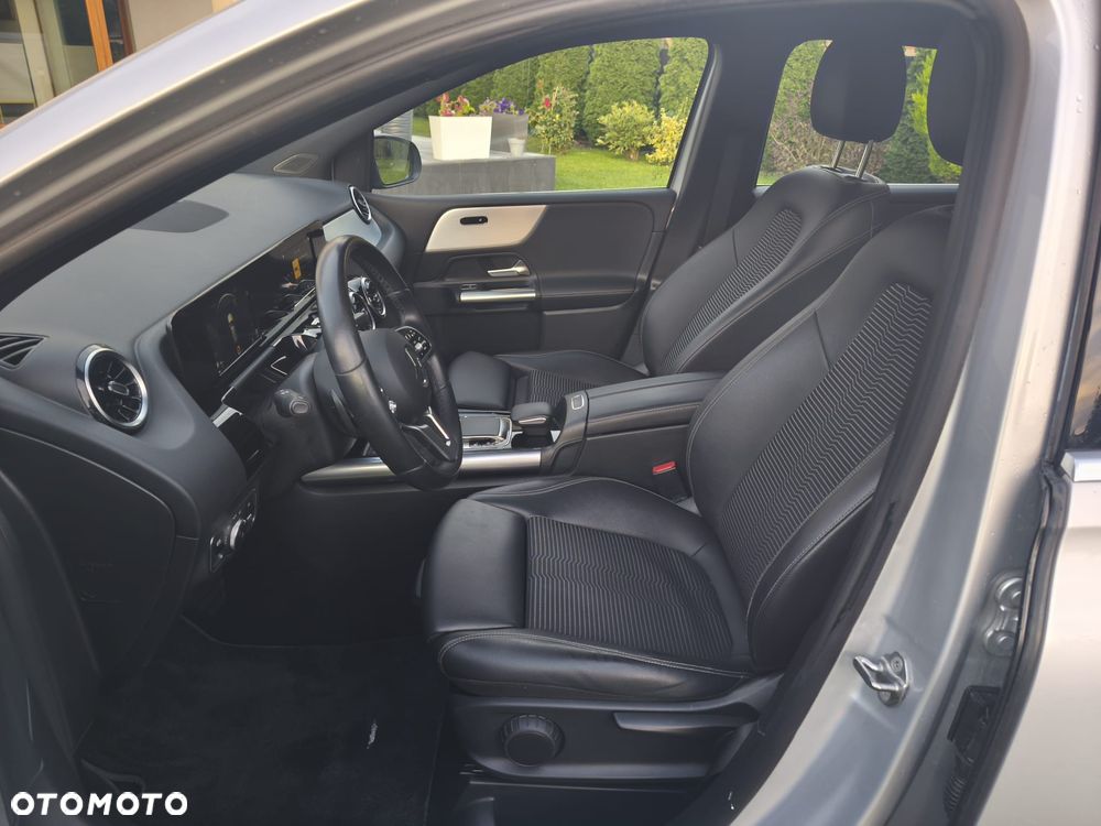 Mercedes-Benz Klasa B 180 7G-DCT Style - 15