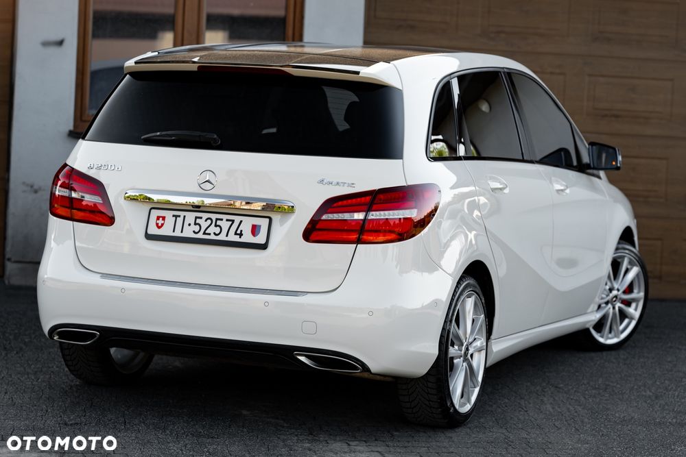 Mercedes-Benz Klasa B 200 (CDI) d 4Matic 7G-DCT AMG Line - 13
